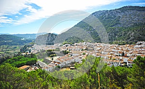 Vista panorÃ¡mica de Grazalema, provincia de CÃ¡diz, EspaÃ±a