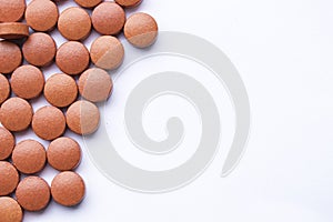 Vitamin medicine take dally health risk disease red pills