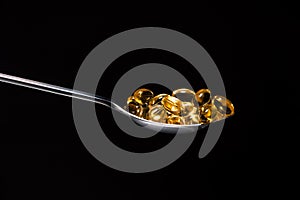 Vitamines and Omega-3 Capsules