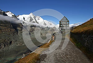 Vitreous building and Grossglockner photo