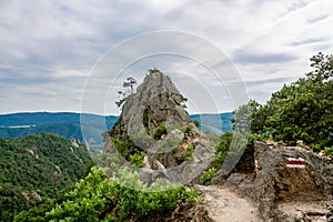 Vogelbergsteig, Dürnstein rock in Wachau valley