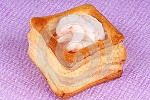 Vol-au-vent with shrimps