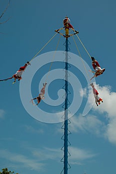 Voladores
