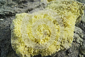 Volcanic activity, crystal sulfur in the volcanic fumarole