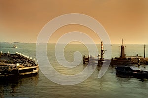 Volendam harbor photo