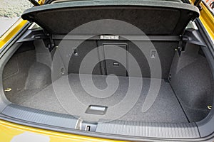 Volkswagen T-ROC 2020 Trunk