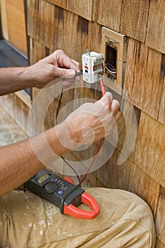 Volt Meter and Outlet