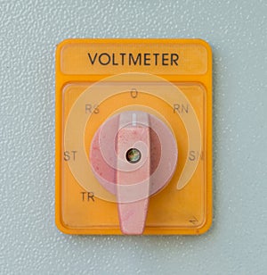 Volt meter switching button