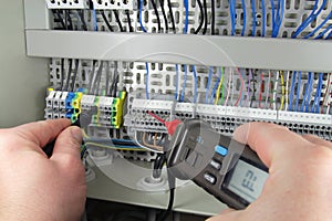 Voltage metering