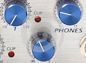 Volume adjustment knobs