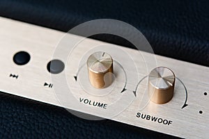 Volume button on speaker bluetooth