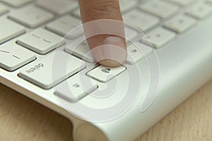 Volumen Button on the Computer Keyboard