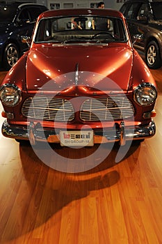 Volvo classic car front