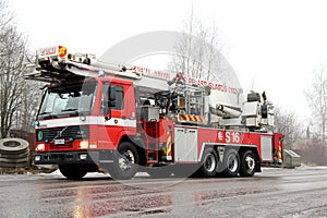 Volvo FL12 Intercooler Fire Truck Rushing to the Fire Scene