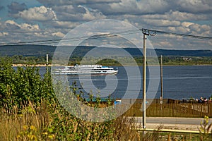 Volzhsky motor ship in the vicinity of the village of Shiryaevo.