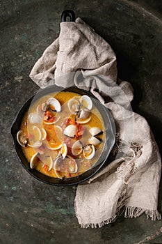 Vongole in sauce photo