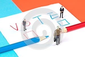 Voting election faces wooing from both sides