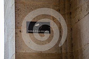 vous etes filmes french text and cctv sign icon means you are filmed in wall building