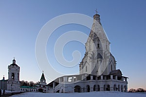 Voznesenskaya church and Vodovzvodnaya tower in Kolomenskoye photo