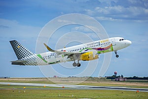 Vueling Airbus A320