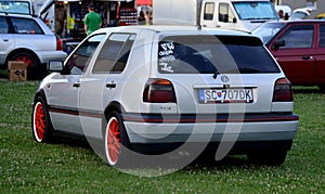 VW GOLF