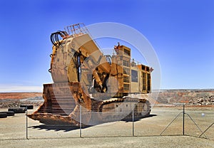 WA Super pit excavator