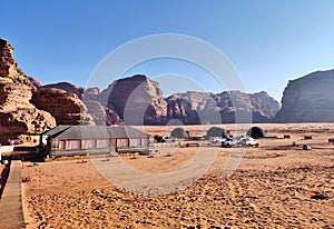 Wadi Rum - Scorcio del campeggio di lusso Aladdin Camp photo