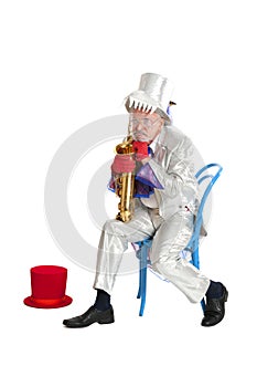 Wailful magician with a trumpet