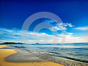 Waimanalo Beach with ocean and mountain view