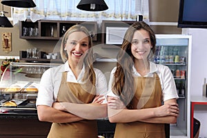 Waitresses working at a cafe