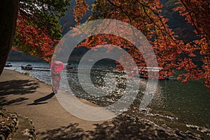 A walk along the Arashiyama river in Kyoto, Japan