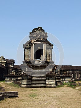 Walk through the mystic Angkor Wat temple