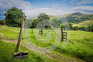 Walking on the Pennine Way from Edale in Derbyshire