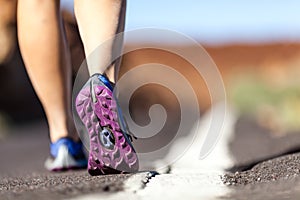 O correre gambe montagne avventura 