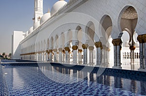 Walkway Sheikh Zayad Mosque