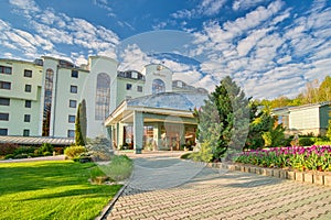 Walkway to building of Kaskady hotel in Sielnica