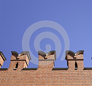 Wall with battlement