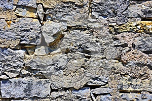 Wall made of irregular rubble