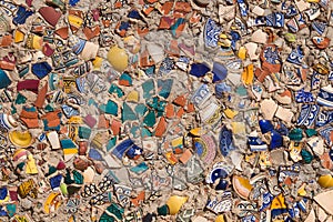 Wall made of traditional ceramic shards