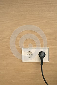 Wall outlet