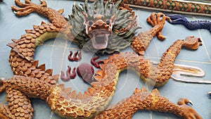 On the wall of the statue landscape, carved dragon lifelike