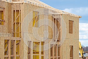 the walls of the new house are covered with plywood site