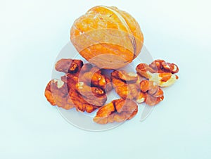 Walnut kernels shelled stone fruit food whole raw dryfruit akhrot cerneaux de noix miolo de noz walnusskerne closeup view photo