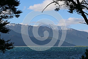 Wanaka lake viewpoint, Newzealand. photo