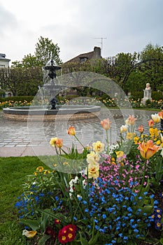 The war memorial and fountain in Honfleur