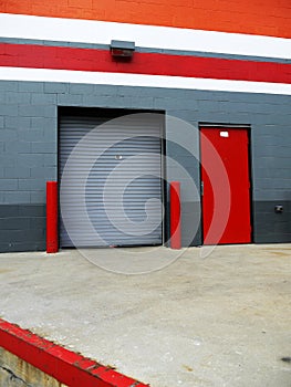 Warehouse: loading bay platform