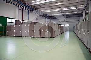 Warehouse (paper and cardoboard).