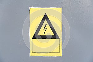 Warning electricity sign