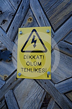 Warning sign - electricity
