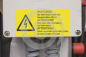 Warning sign for high voltage, Manufacturing